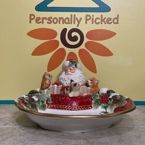 Corner Ruby SANTA Tray